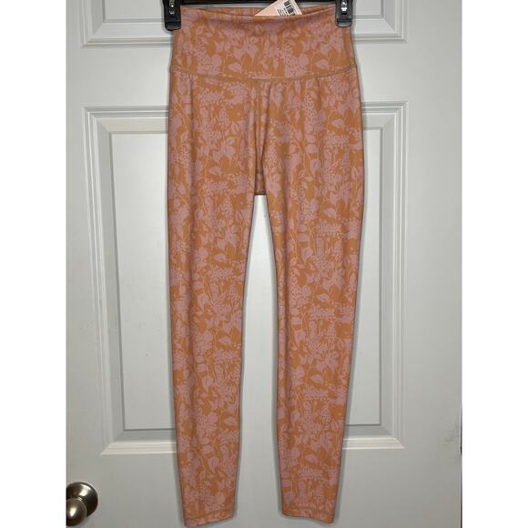 Wilo NEW 7/8 Leggings Tropical Pink Pattern Small - Picture 2 of 6